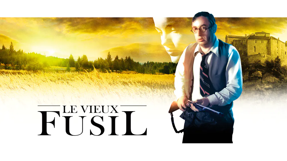 Movie poster of Le Vieux Fusil featuring the Château de Bruniquel in the background.