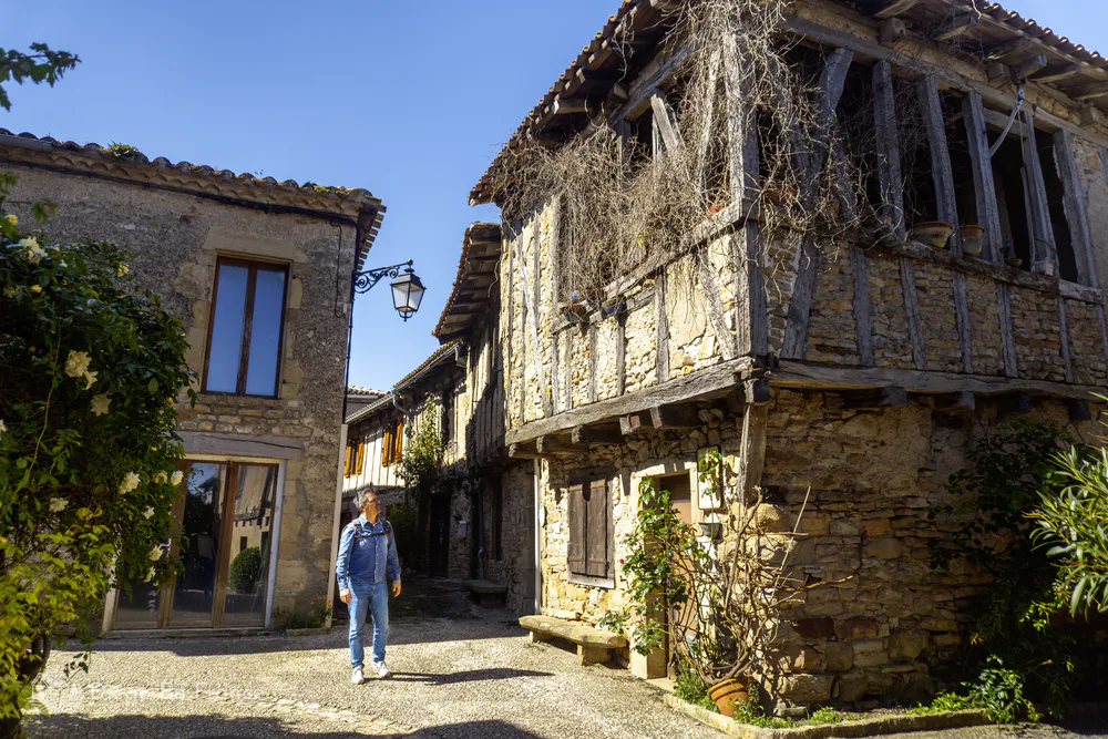 Typical architecture of the 15th and 16th centuries in Puycelsi, with wood and stone facades.